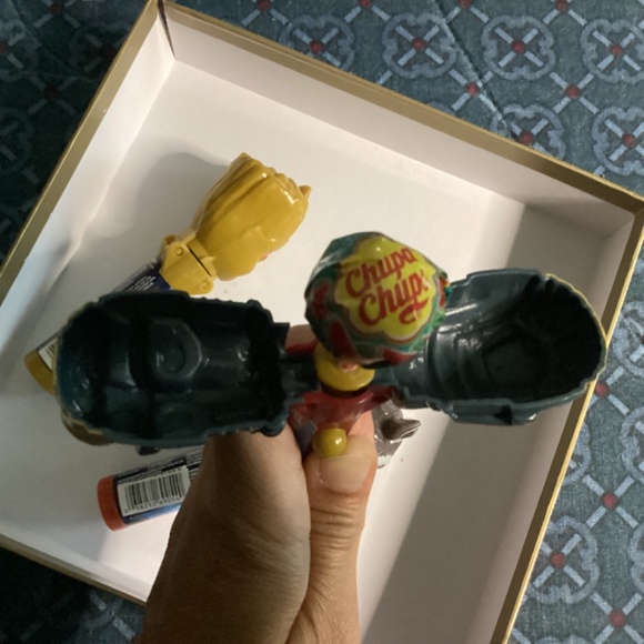 Marvel Pop UPS Lollipop Bundle NEW - Picture 9 of 9